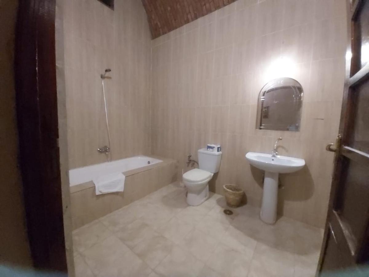 Sekhmet Retreat Centre Otel Luksor Dış mekan fotoğraf